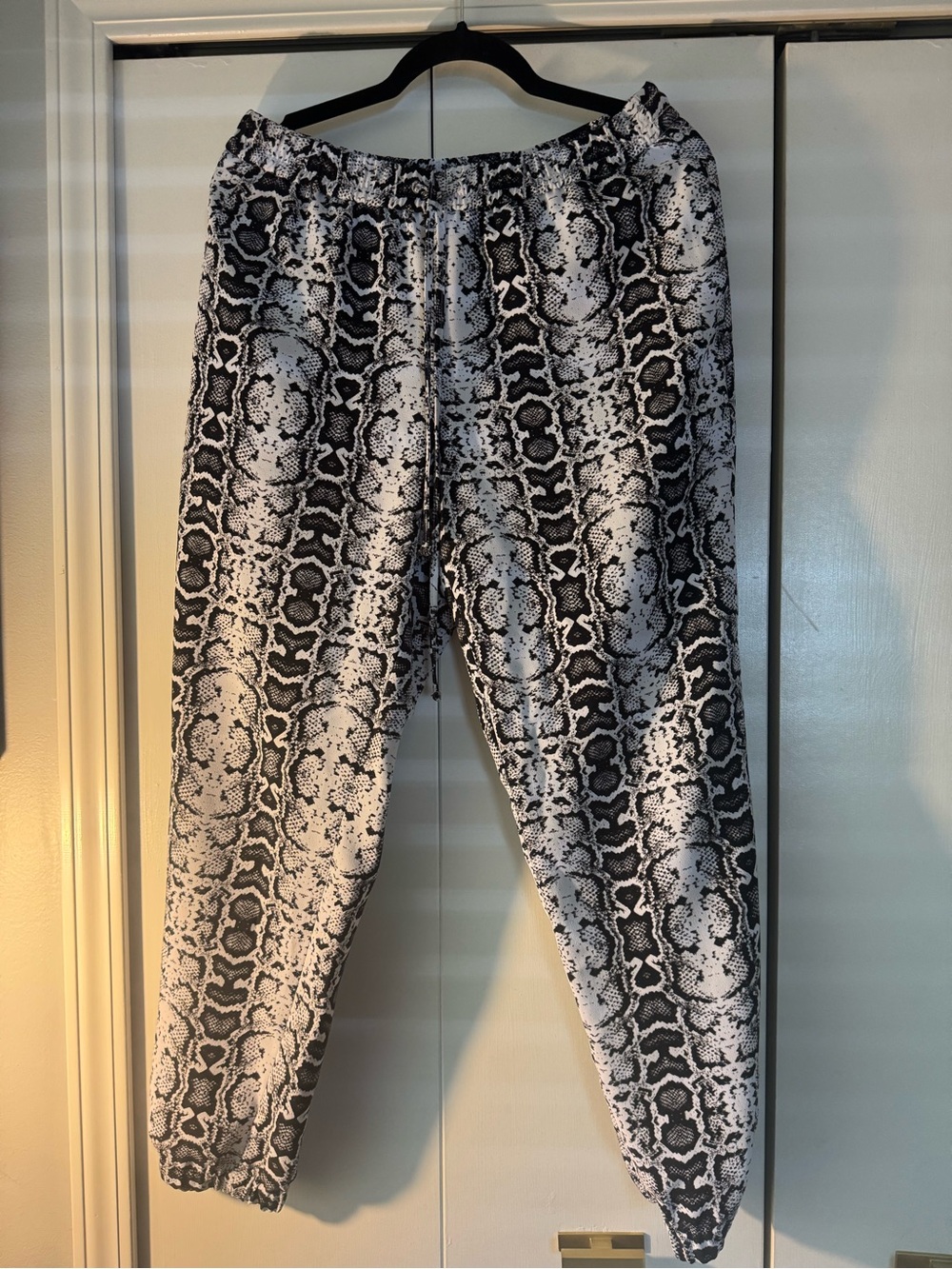 Express Black and White Snake Print Jogger Pants